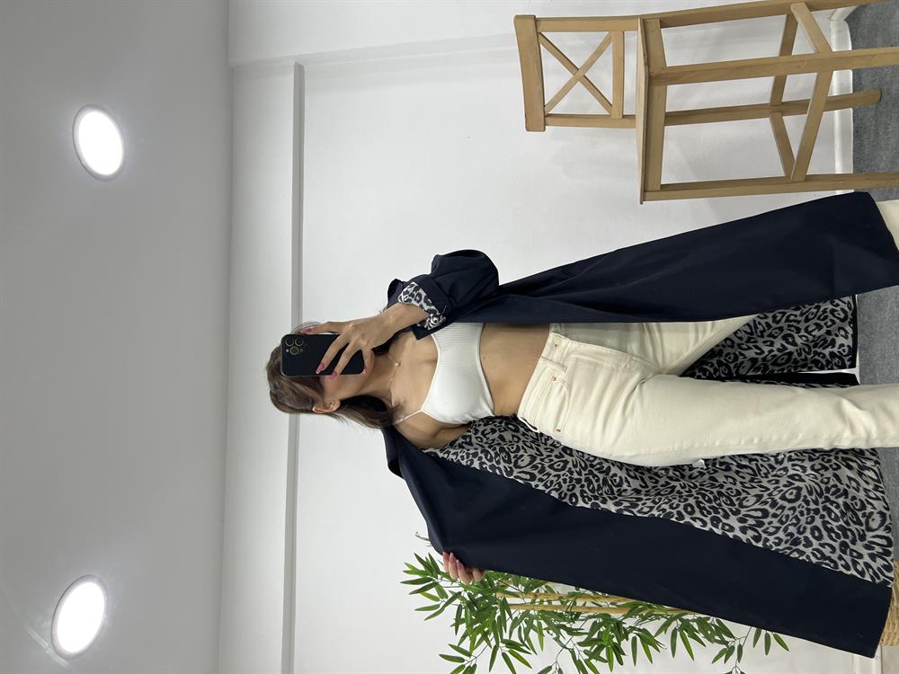 Laci̇vert Leopar Astarli Trençkot