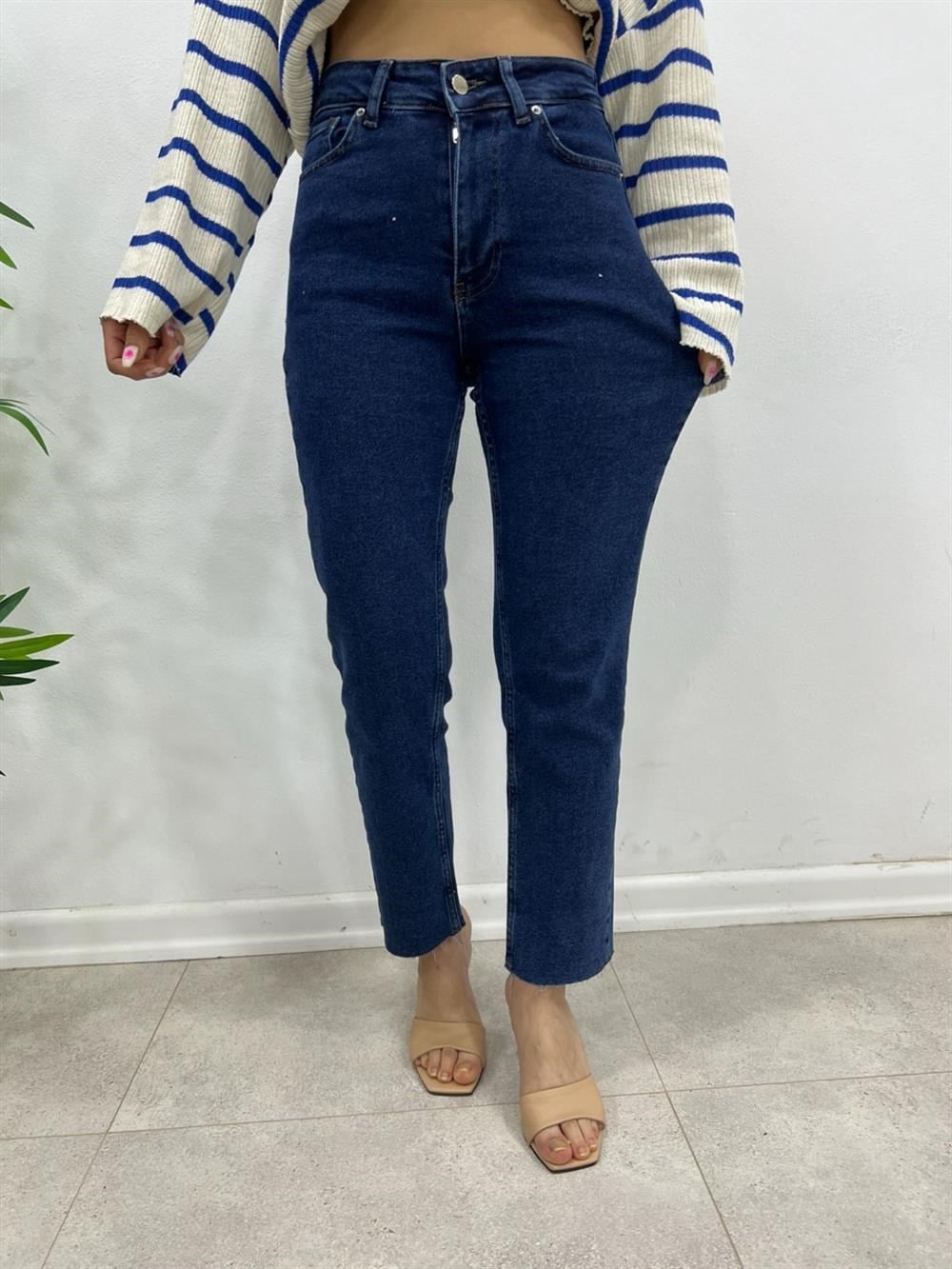 Laci̇vert Liikralı Mom Jean