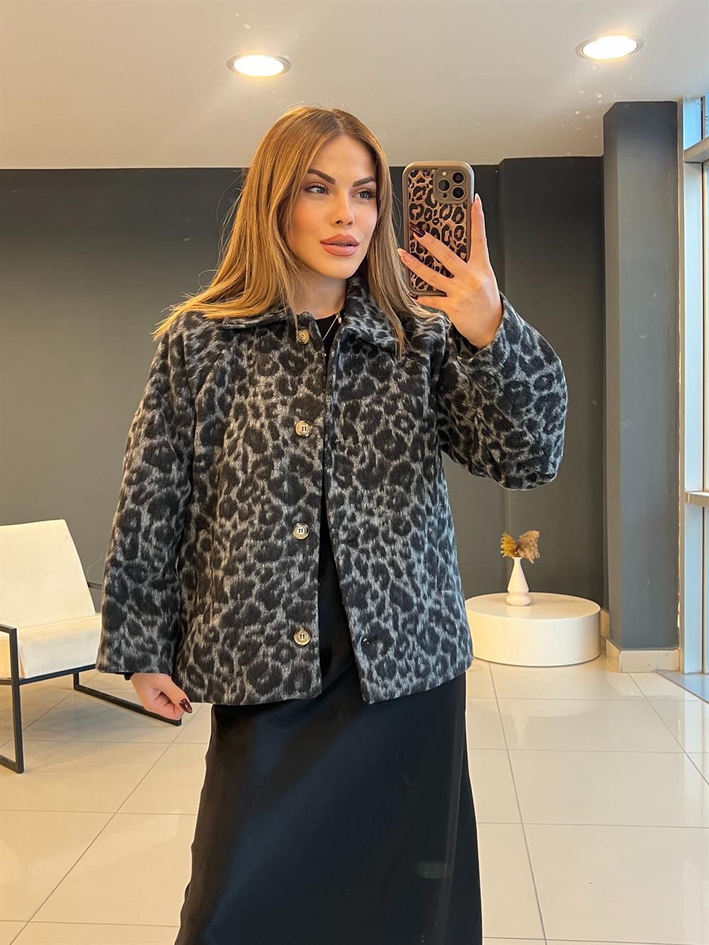 Leopar Desen Gri̇ Kaşe Ceket