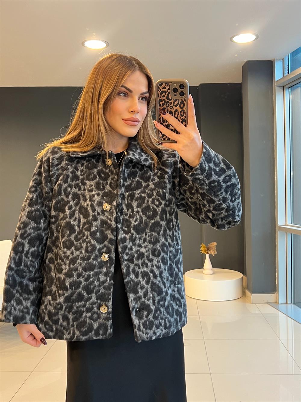 Leopar Desen Gri̇ Kaşe Ceket