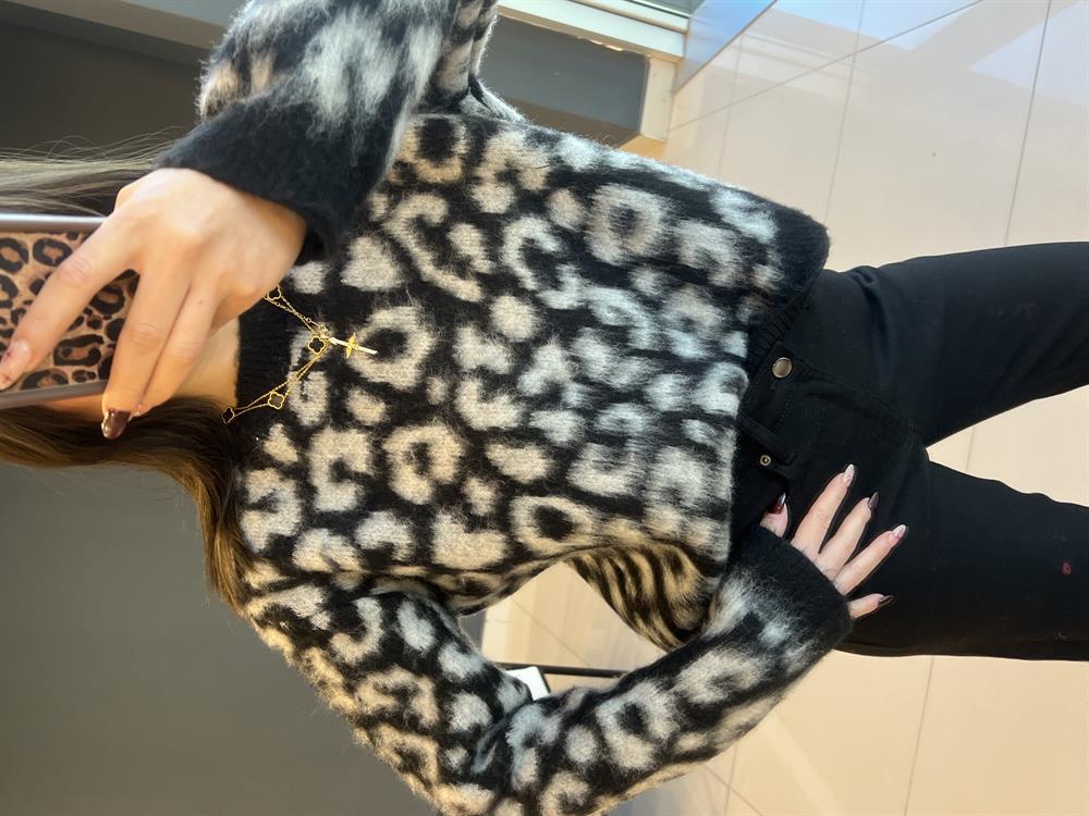 Leopar Yumoş Kazak Gri̇