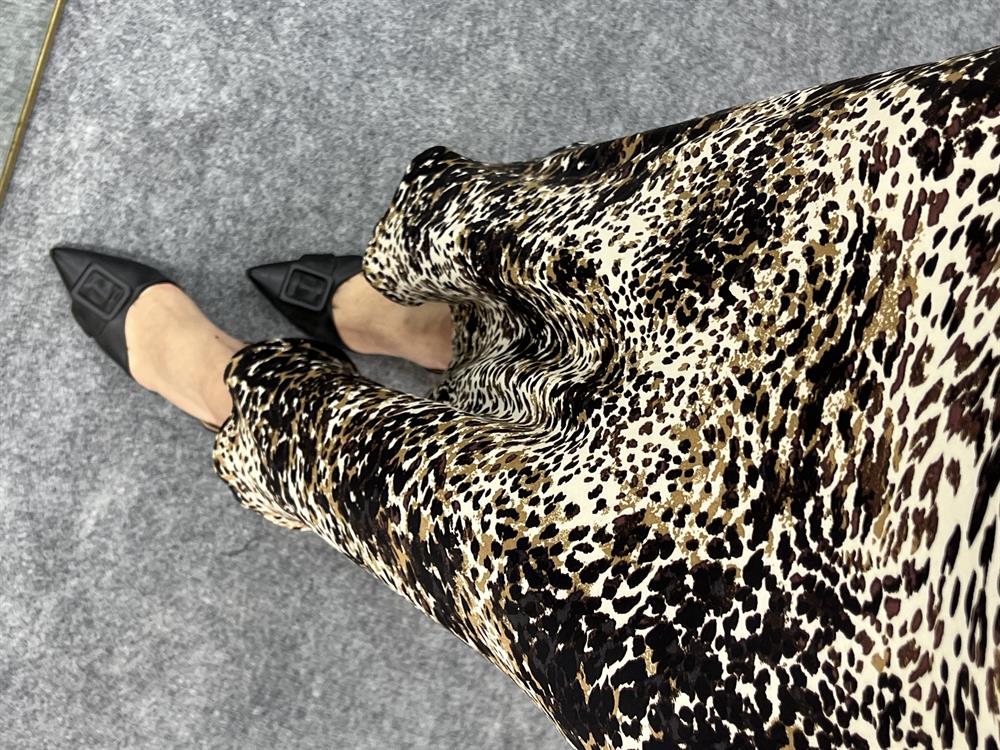 Leoparli Saten Etek
