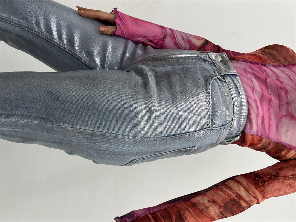 Li̇krali Varakli Parlak Jean