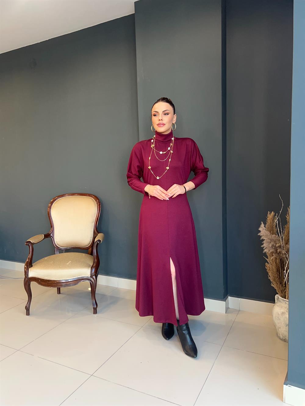 Lüks Kali̇te Modal Kumaş Bordo Di̇k Yaka Elbi̇se