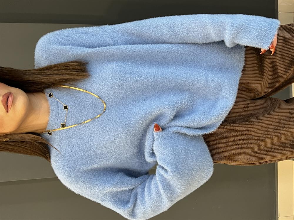 Mavi̇ Geni̇ş Kol Detayli  Yumoş Kazak