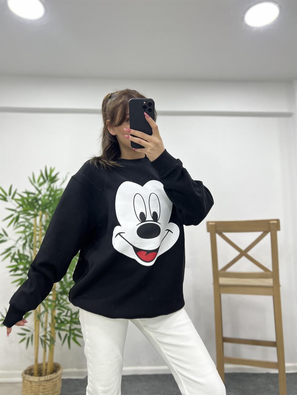 Mi̇ki̇ Mouse Si̇yah Şardonlu Sweat