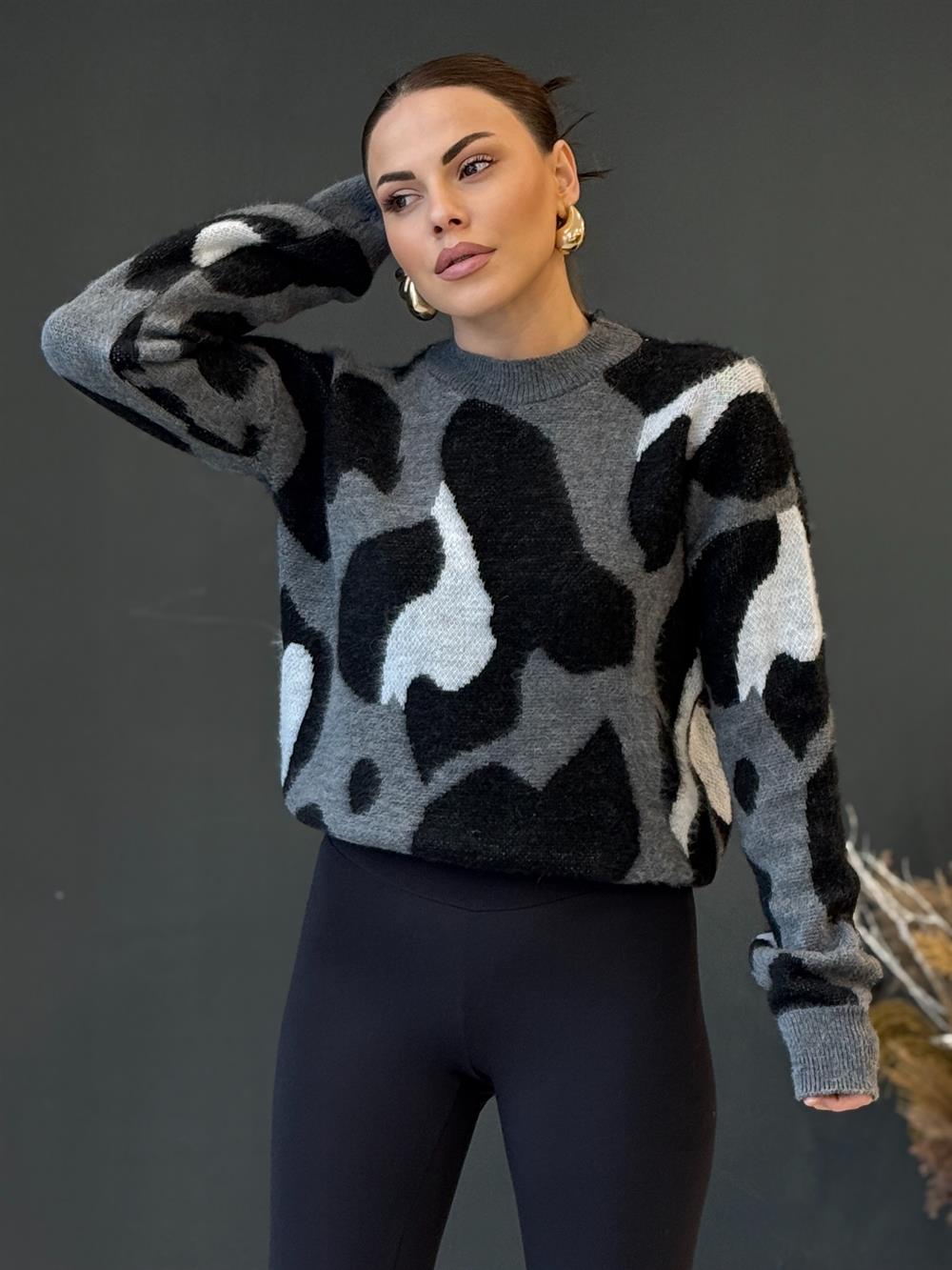 Mi̇lka Desen Yün Kazak Gri̇