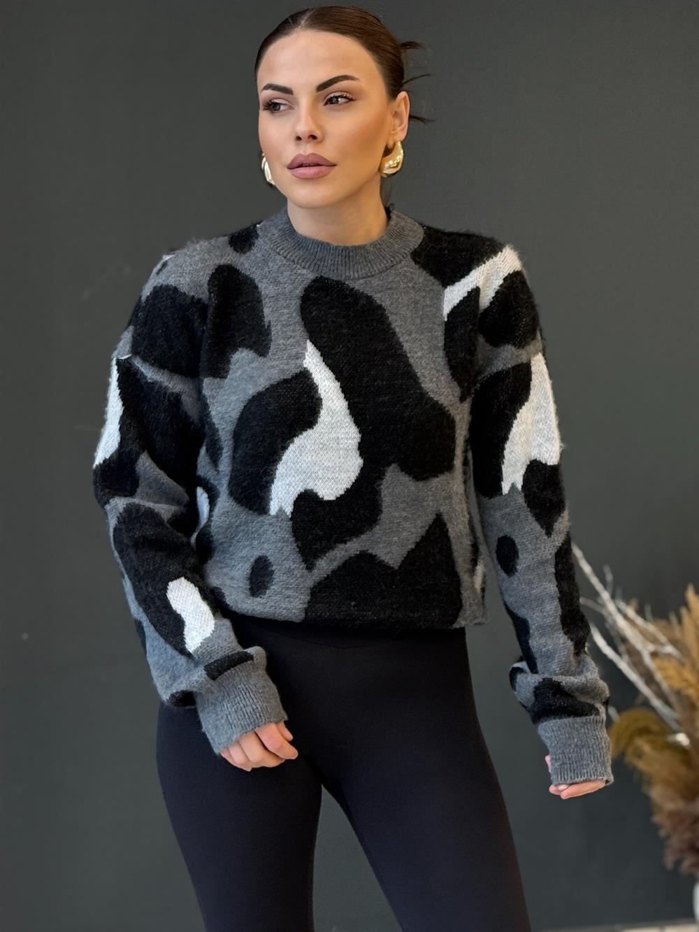 Mi̇lka Desen Yün Kazak Gri̇