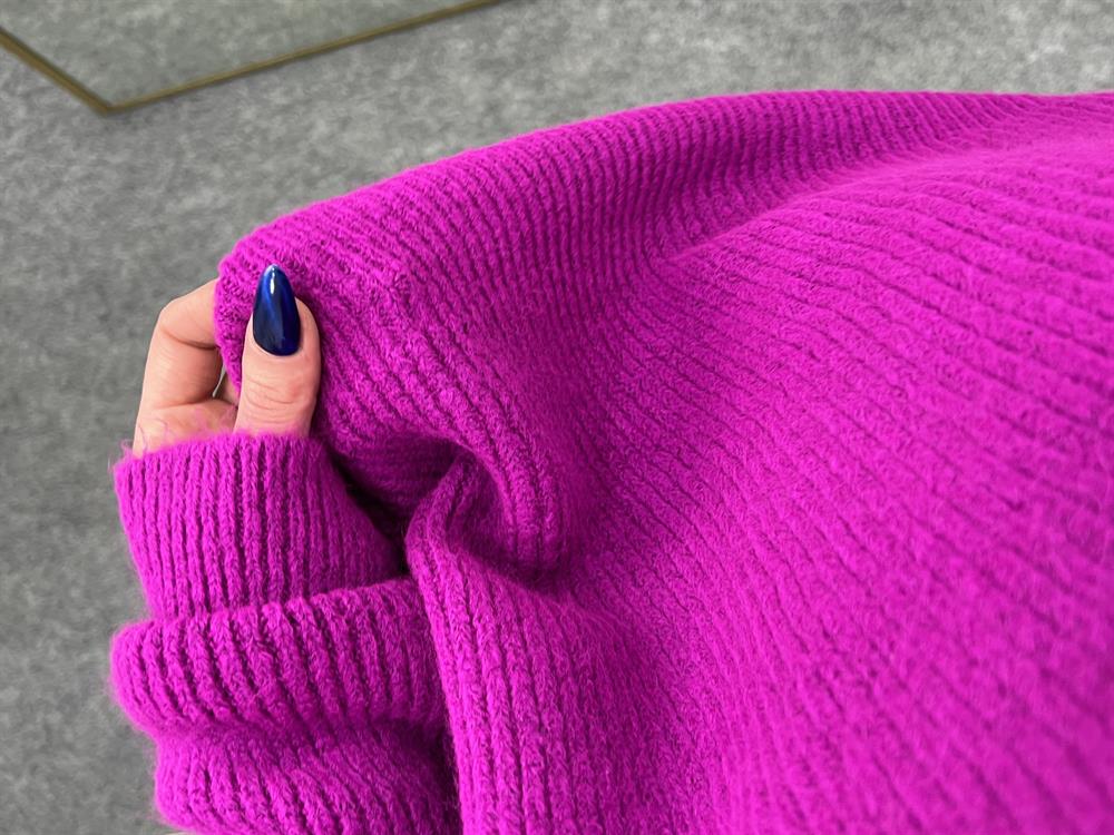 Mor Balikçi Yaka Kazak