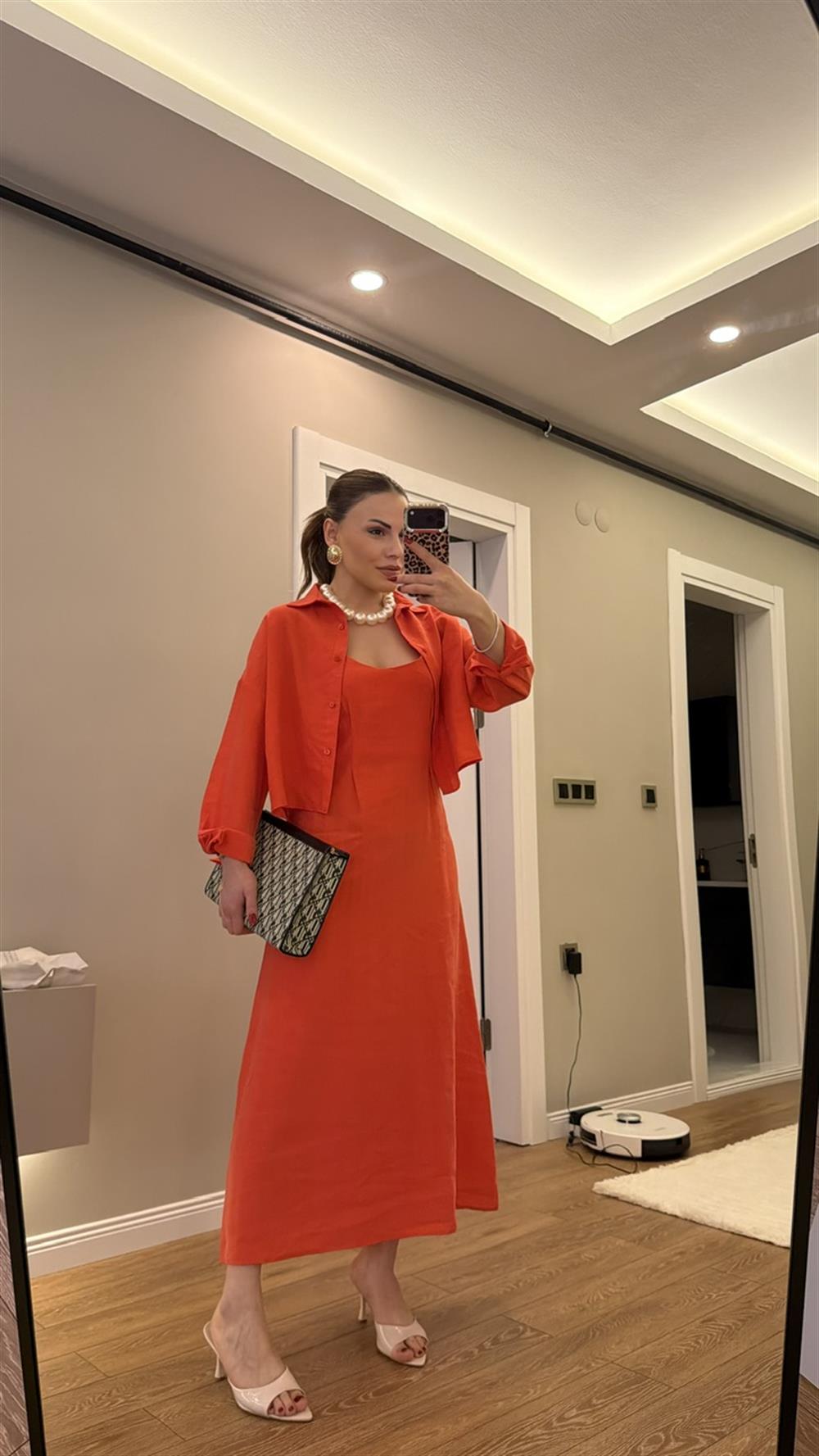 NAR ÇİÇEĞİ GÖMLEKLİ İP ASKILI TAKIM ELBİSE 