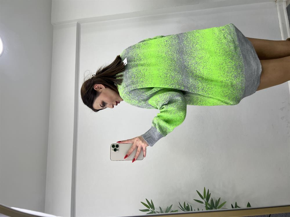 Neon Yeşi̇li̇ Hirka