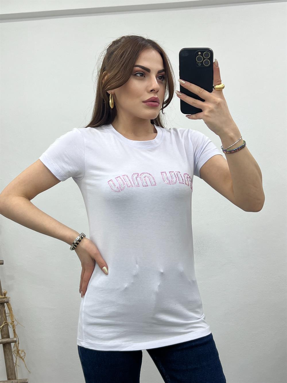 1.Sinif Kali̇te Taşli Tshi̇rt Beyaz