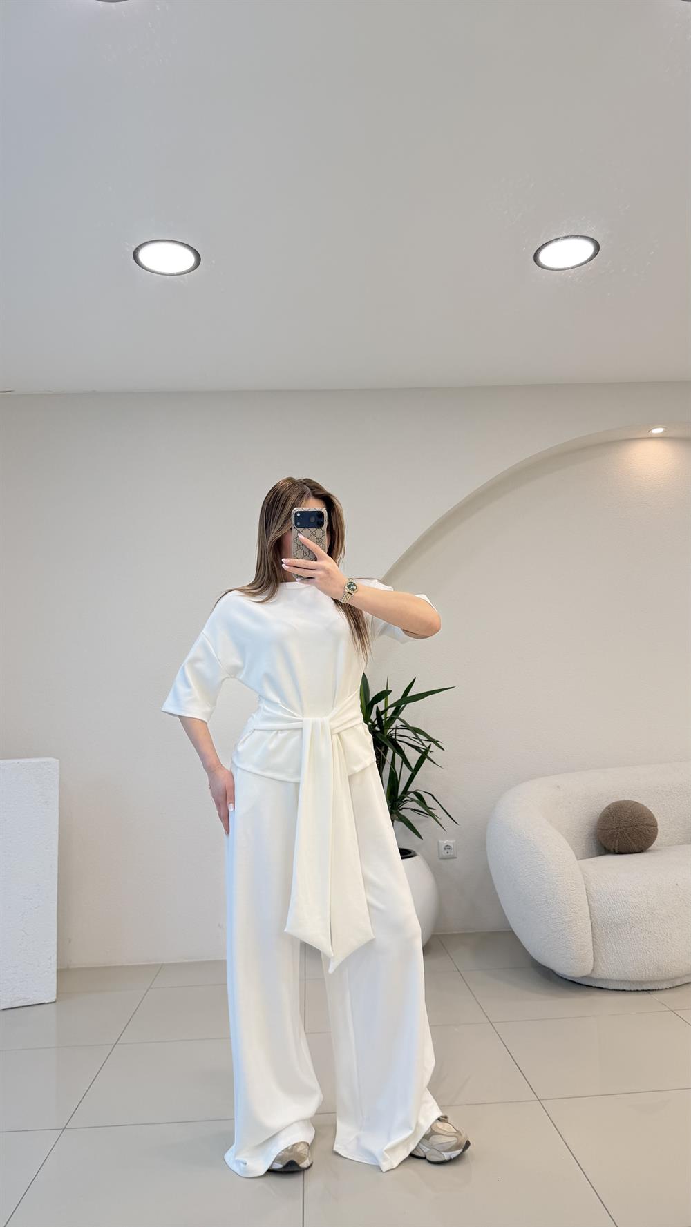 ÖNDEN BAĞLAMALI TAKIM BEYAZ