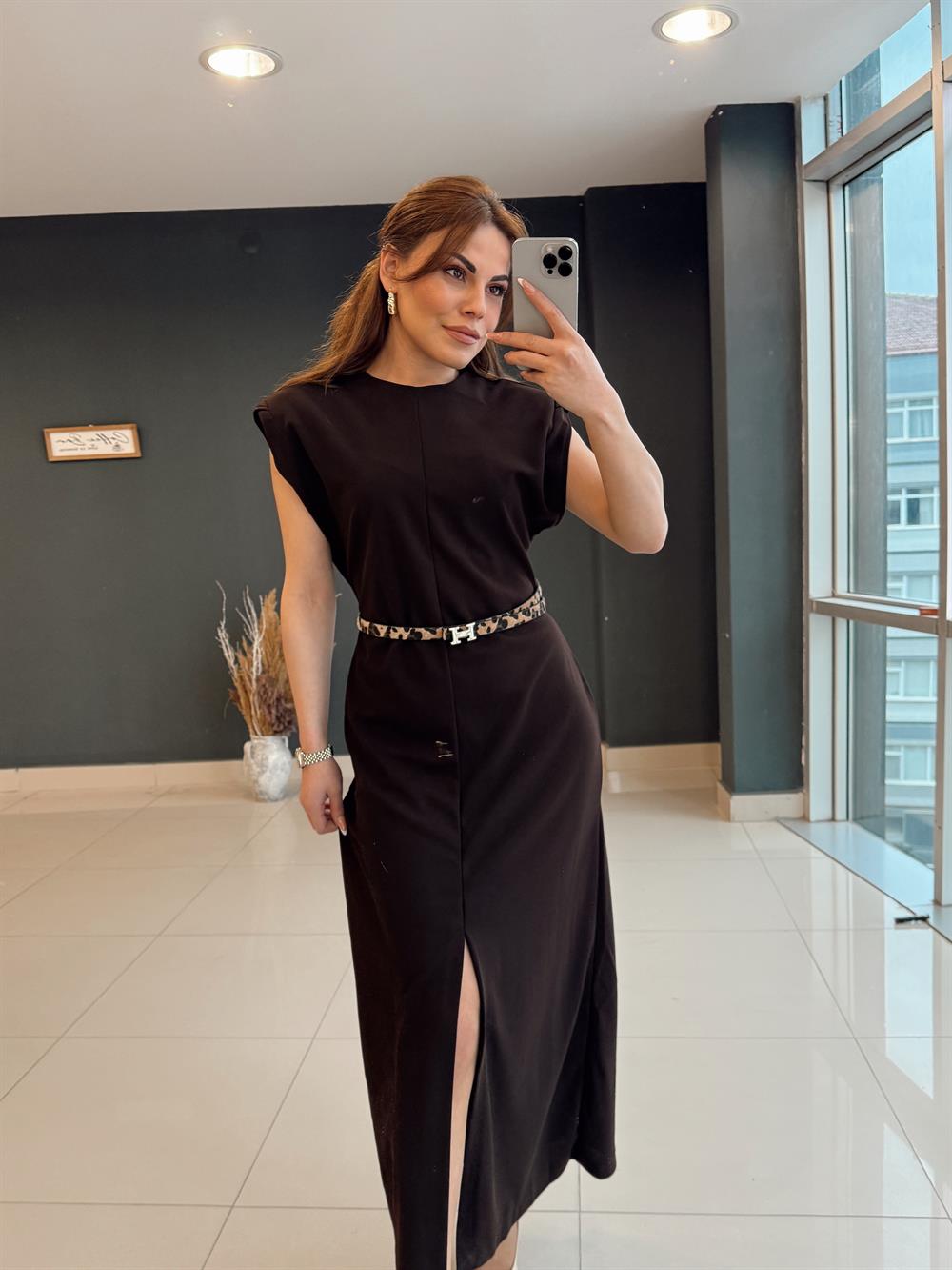 Önden Yirtmaçli Kumaş Elbi̇se Kahve