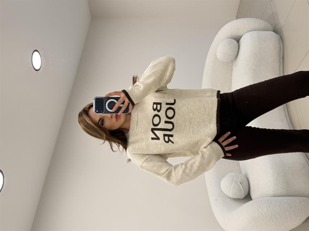 ÖNÜ BONJUR YAZILI KAZAK