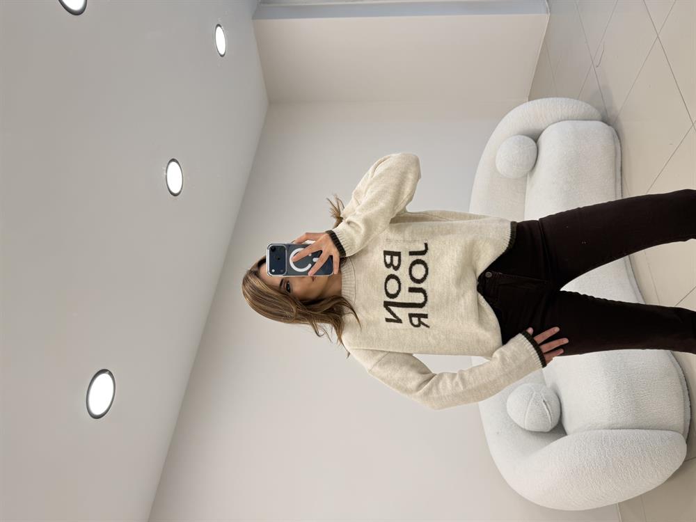 ÖNÜ BONJUR YAZILI KAZAK