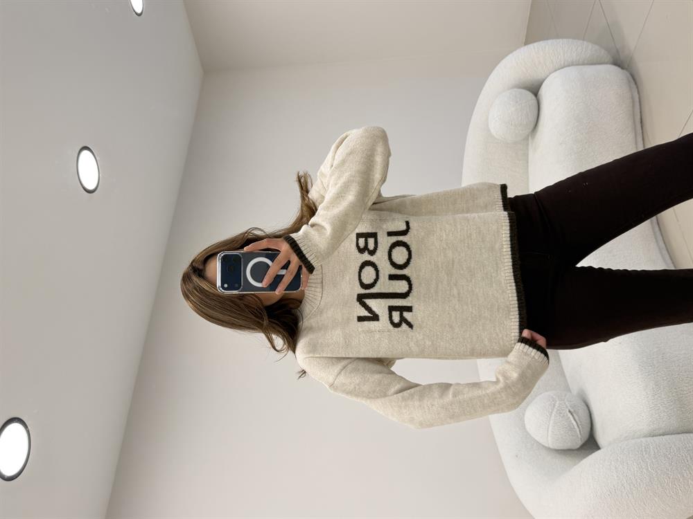 ÖNÜ BONJUR YAZILI KAZAK