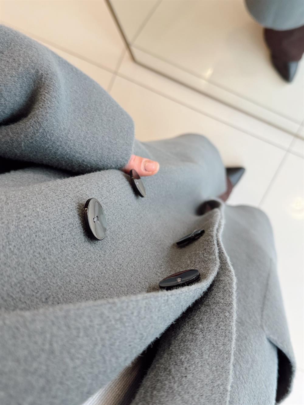 Önü Düğmeli̇ Premi̇um Seri̇ Hirka Gri̇