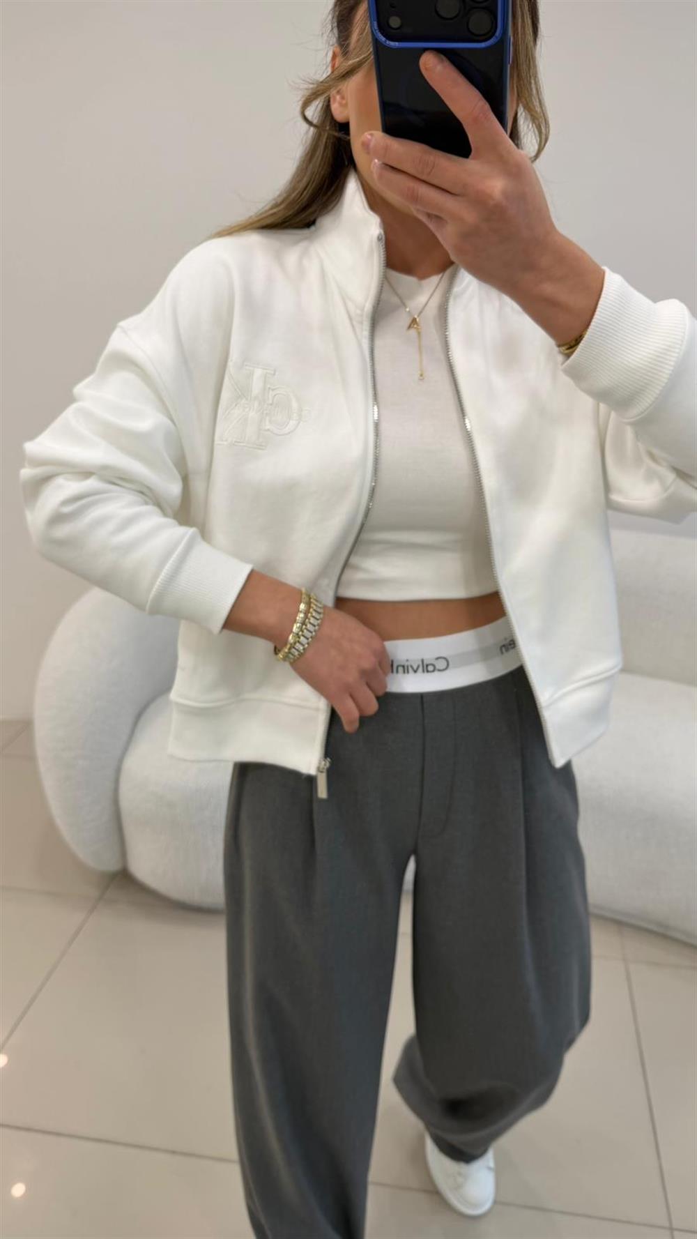 ÖNÜ FERMUARLI YAZI DETAYLI BOMBER CEKET BEYAZ