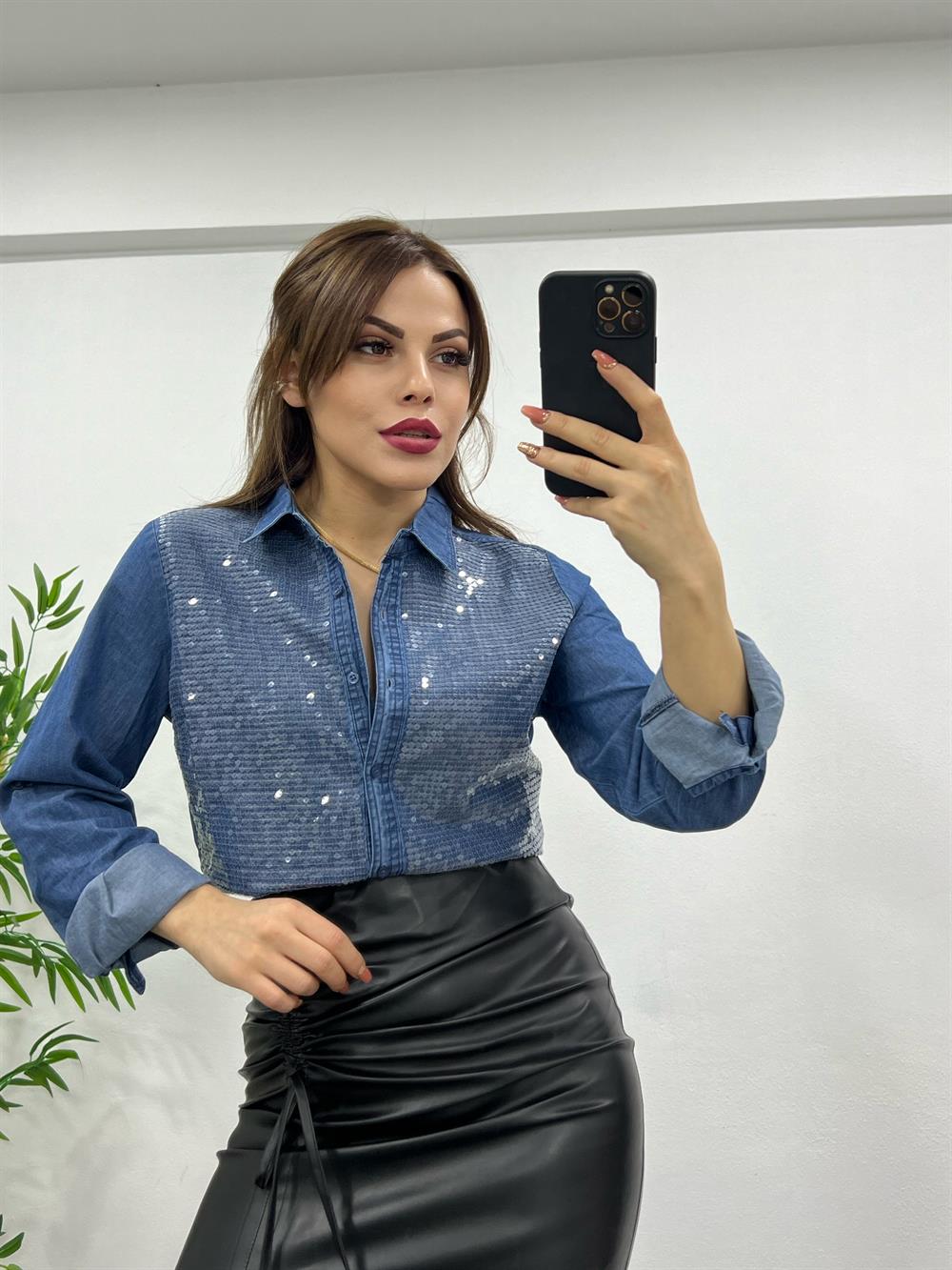 Önü Payetli̇ Kot Gömlek