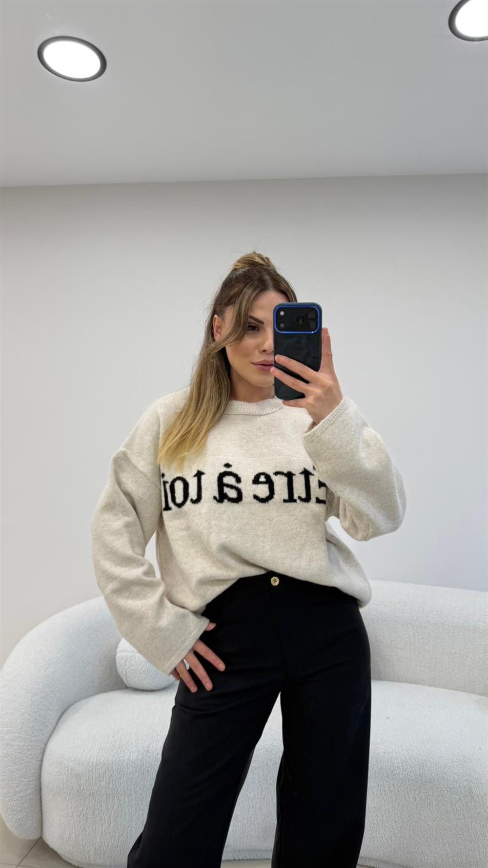 ÖNÜ YAZILI PİNTERES KAZAK