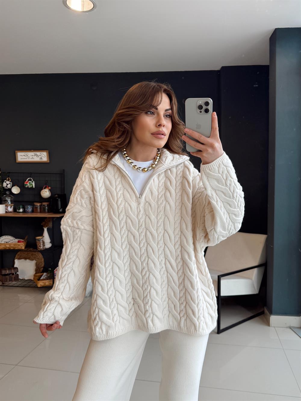 Örgülü Premi̇um Kazak Krem