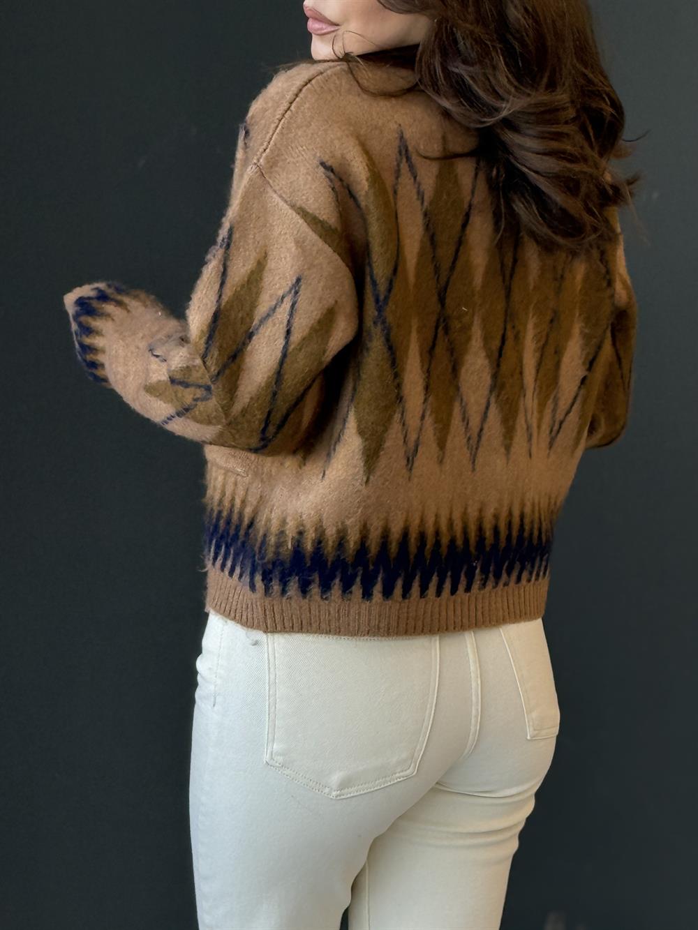 Baklava Desenli̇ Yumoş Hirka Camel