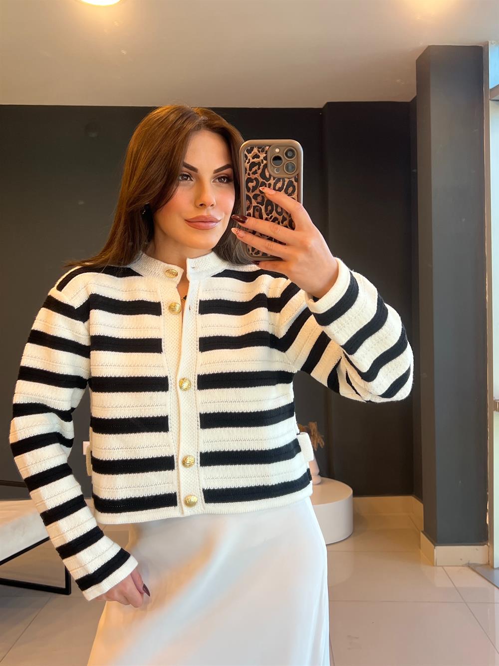 Çi̇zgi̇li̇ Hirka Ekru