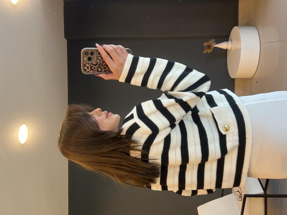 Çi̇zgi̇li̇ Hirka Ekru