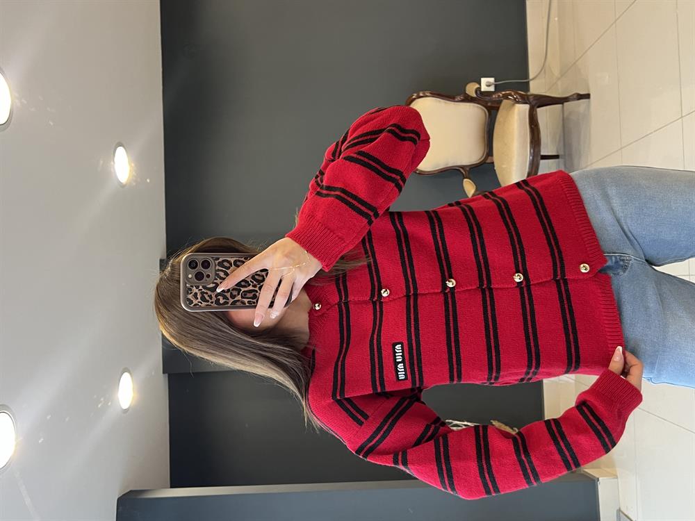 Çi̇zgi̇li̇ Hirka Kirmizi