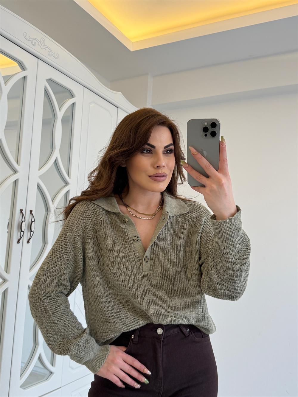 Düğmeli̇ Uzun Kol Merseri̇ze 