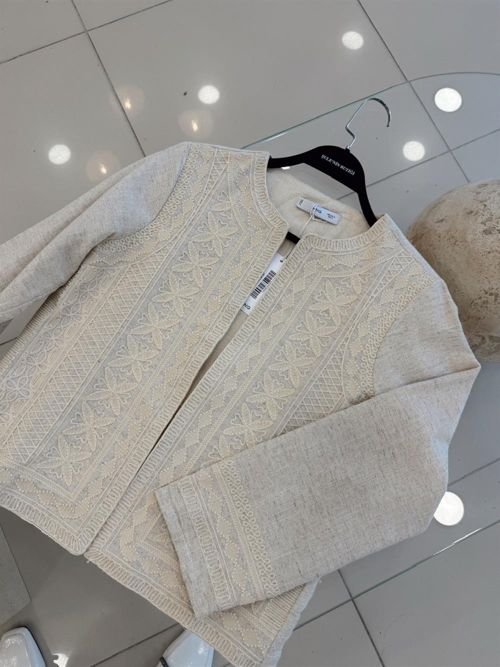 ETNİK DESEN EKRU CEKET