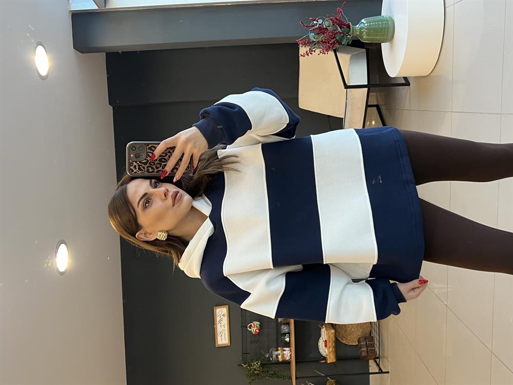 Kapşonlu Laci̇vert Çi̇zgi̇li̇ Sweat