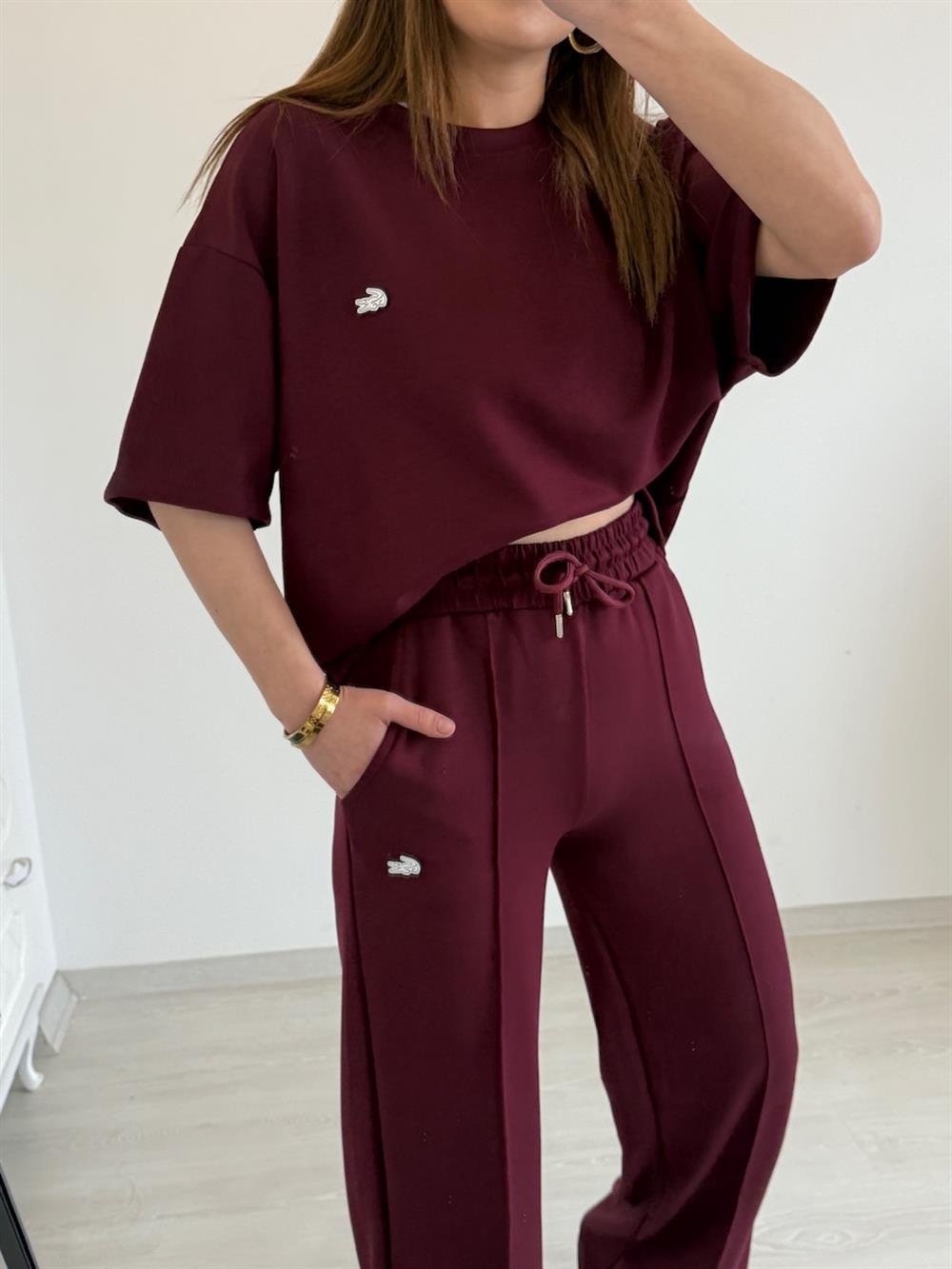 ŞARDONLU KISA KOL EŞOFMAN TAKIMI BORDO