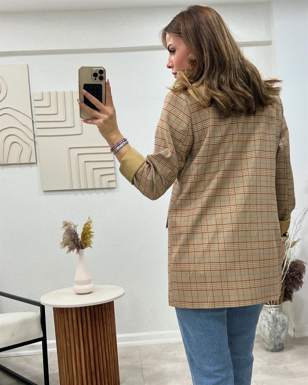 Renkli̇ Çi̇zgi̇li̇ Blazer Ceket