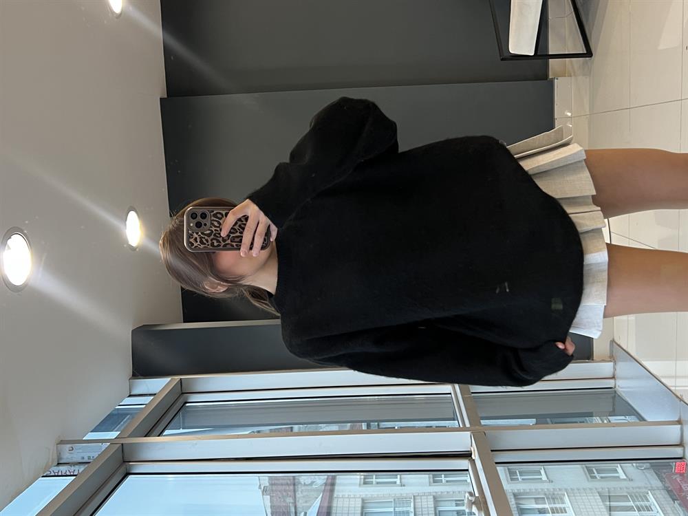 Sakalli Kazak Si̇yah