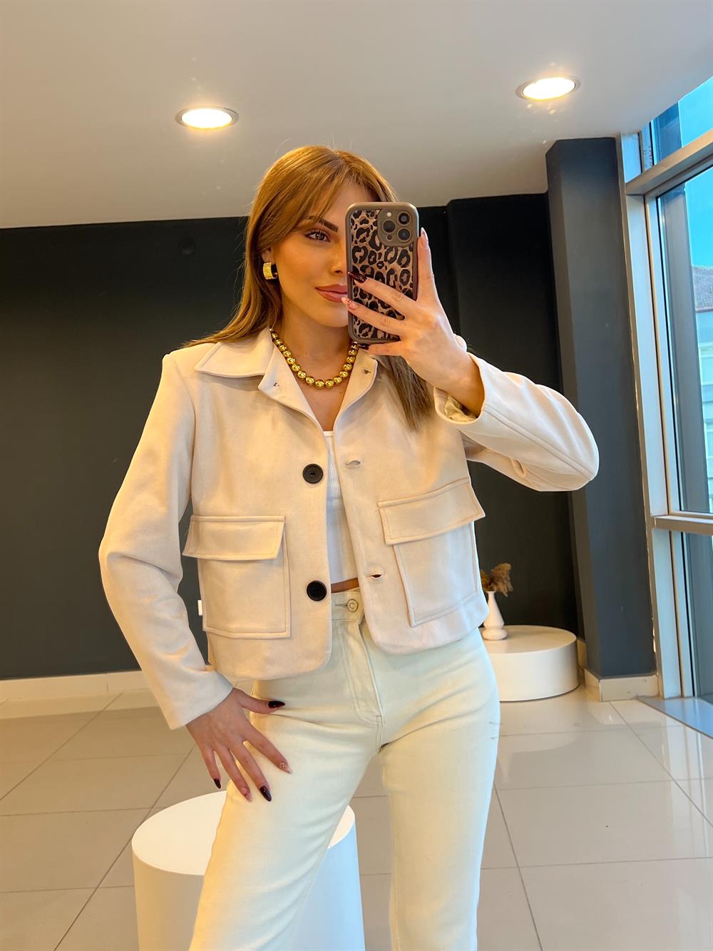 Cep Detaylı Süet Ceket Taş