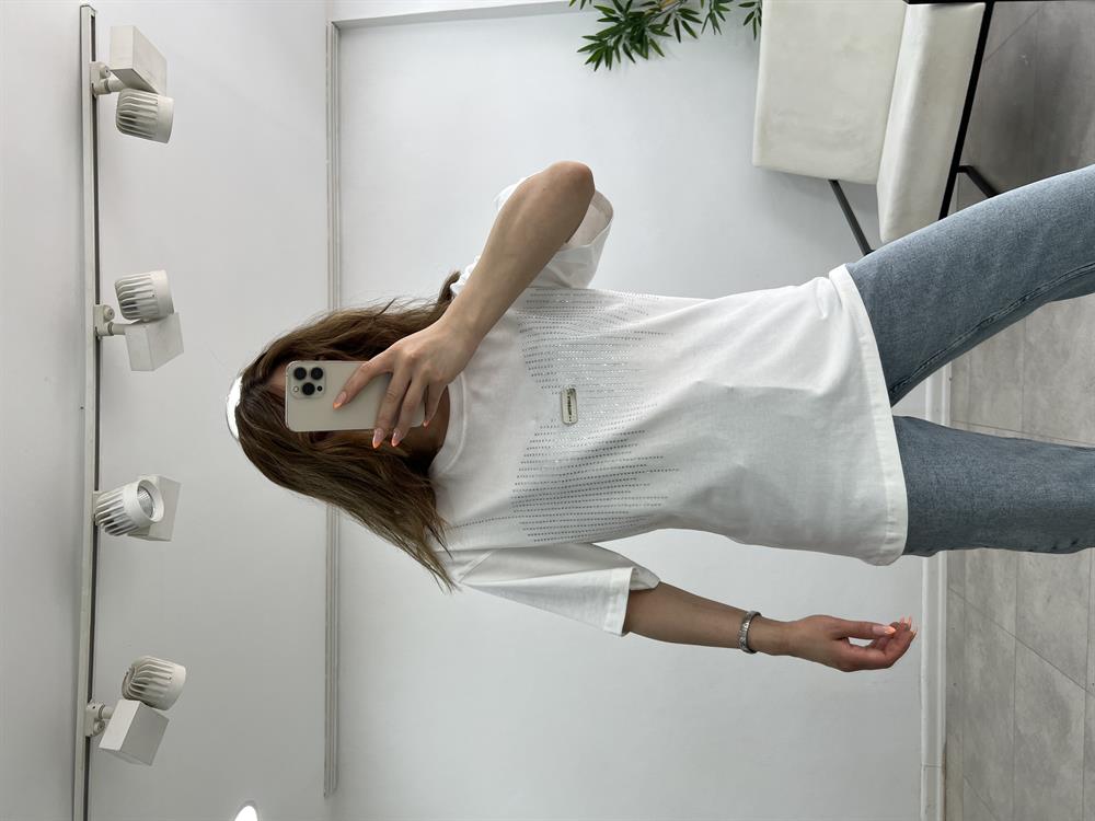 Askı Detaylı Taşli Tshi̇rt Beyaz
