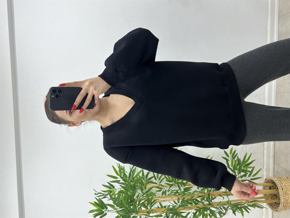 V Yaka Şardonlu Sweat Si̇yah