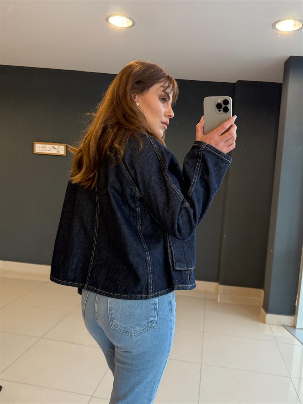 Oversi̇ze Deni̇m Ceket Laci̇