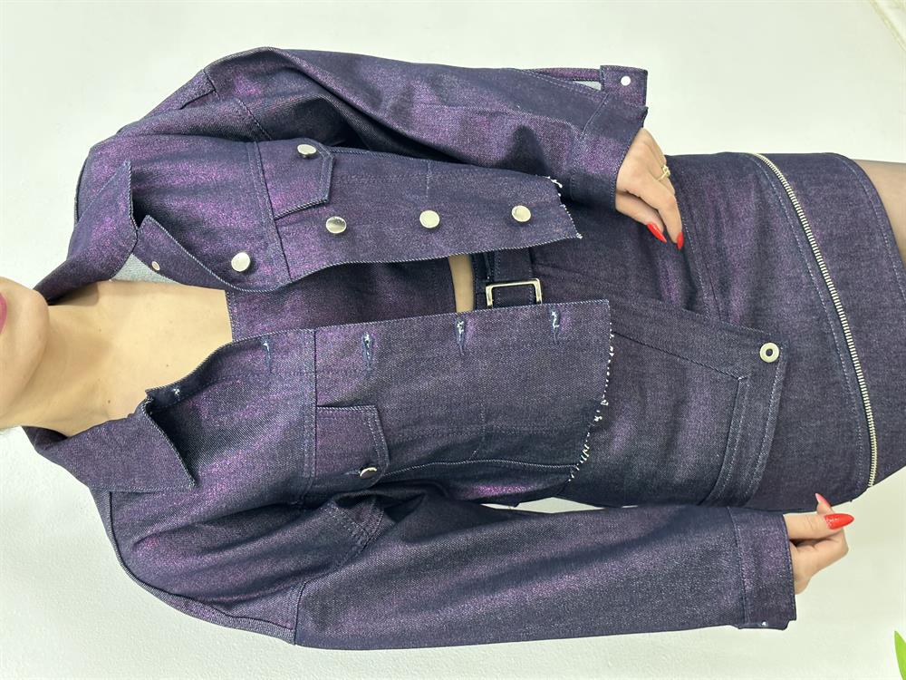 Özel Seri̇ Si̇mli̇ Mor Ceket