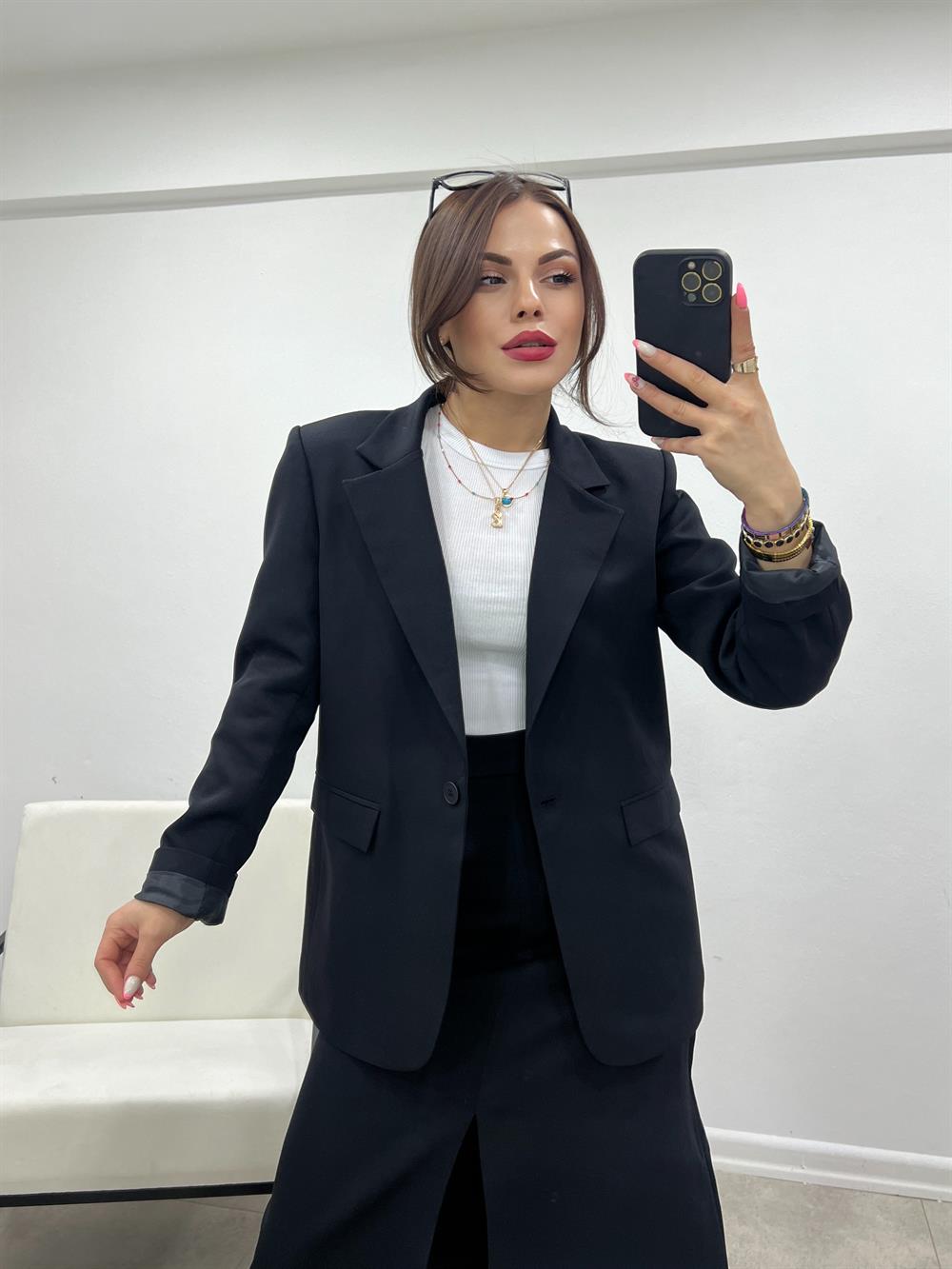 Özeli̇ Seri̇ Etekli̇ İki̇li̇ Takim