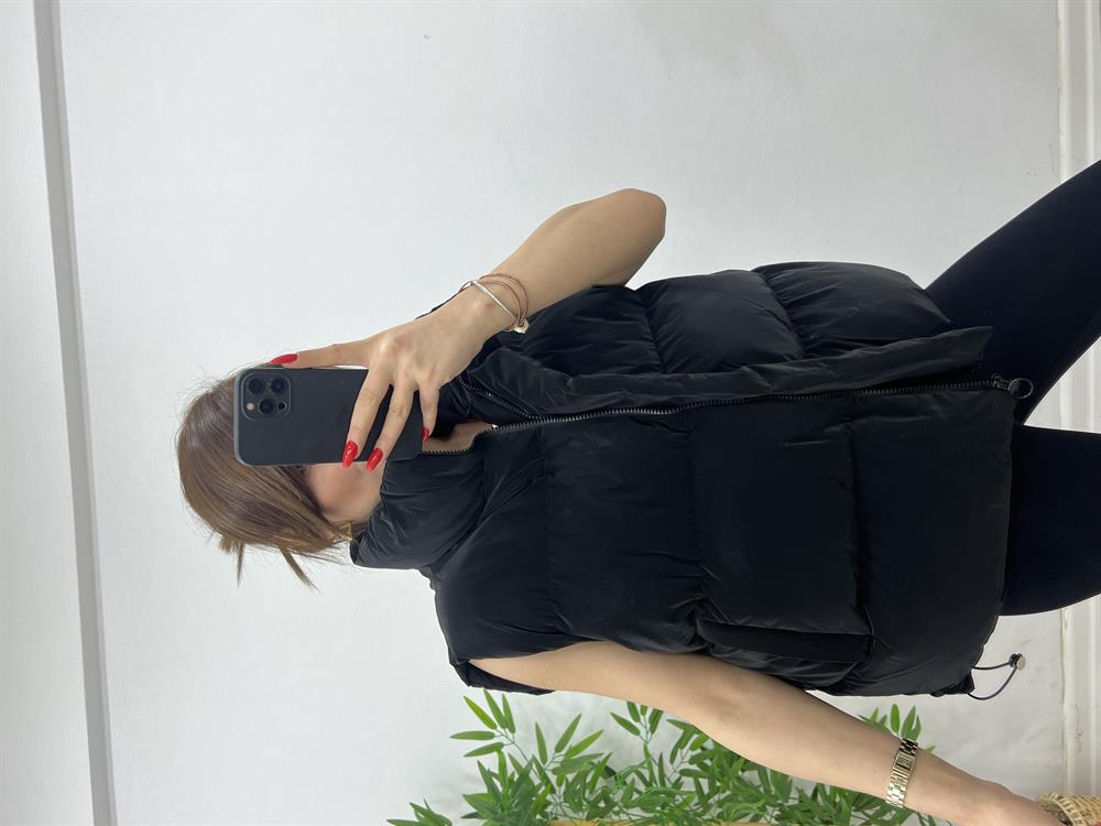 Parlak Puffer Yelek Si̇yah