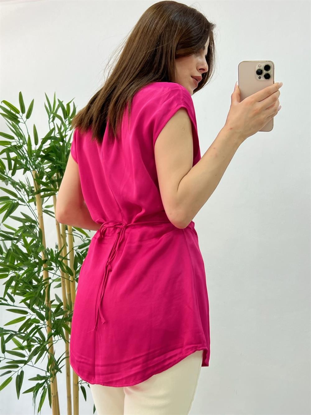 Pembe Bluz