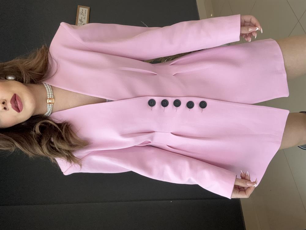 Pembe Etekli̇ İki̇li̇ Takim