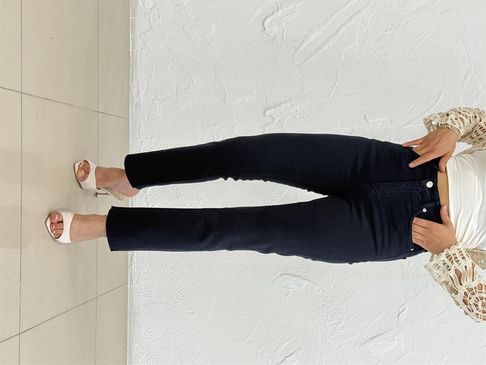 Petrol Mavisi Likralı Mom Jean