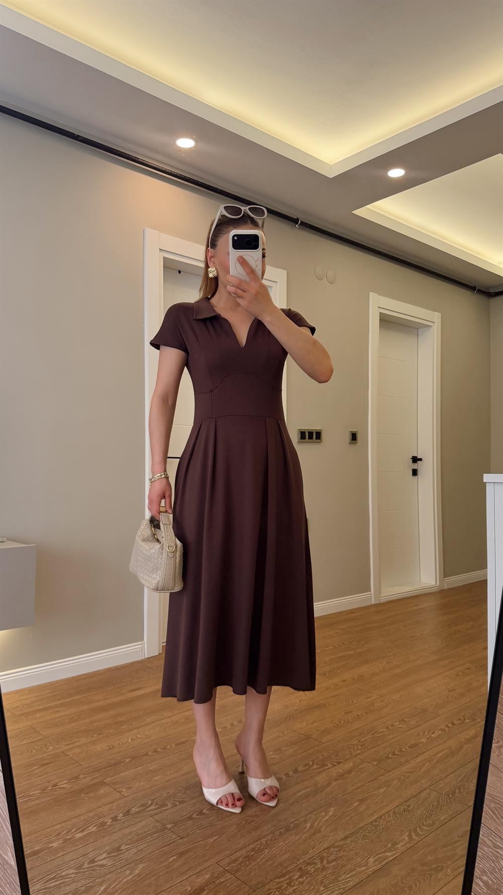 Polo Yaka Beli Pensli Max Elbise Kahve