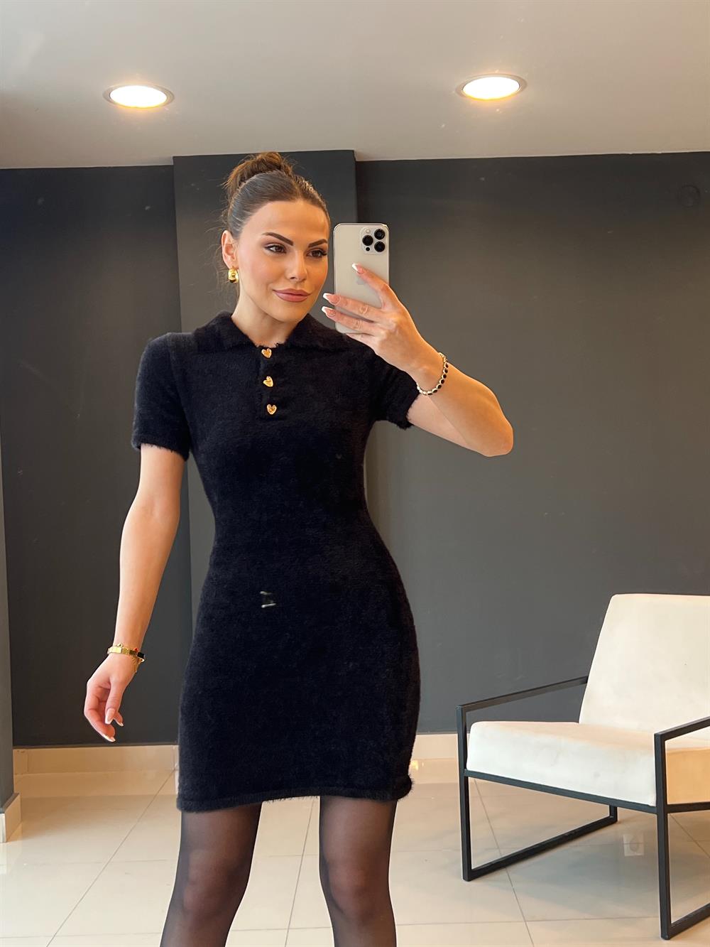 Polo Yaka Gold Düğmeli̇ Yumoş Elbi̇se Si̇yah