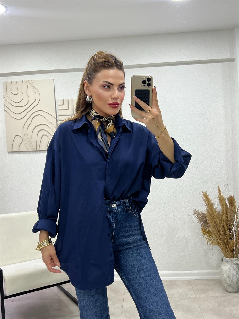 Popli̇n Kumaş Premi̇um Laci̇vert Gömlek