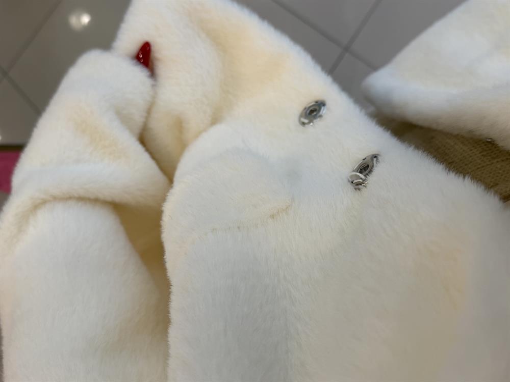 Premi̇um Seri̇ Astarli Kürk Ekru